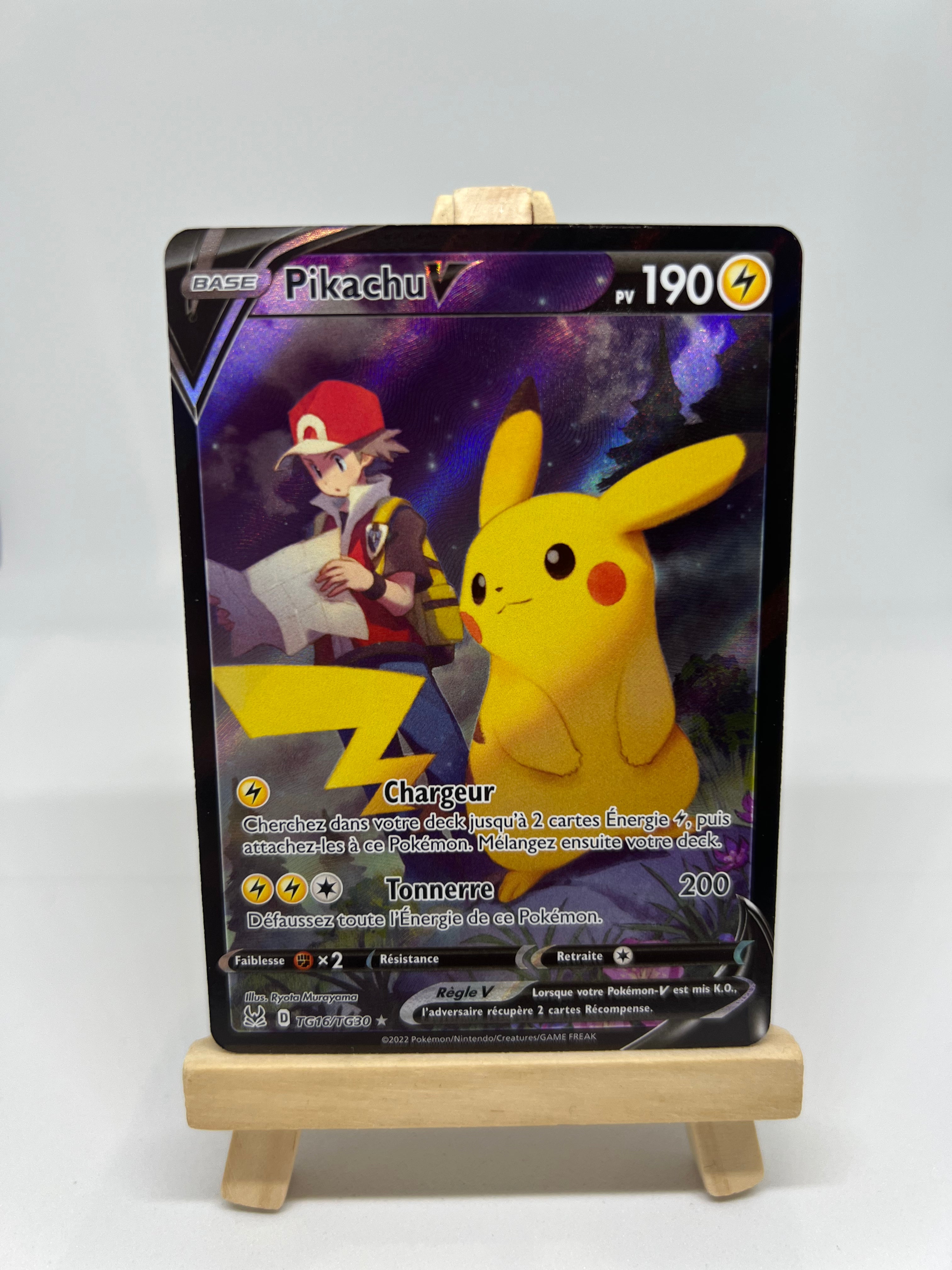TG16/30 - Pikachu V - EB11 Origine Perdue